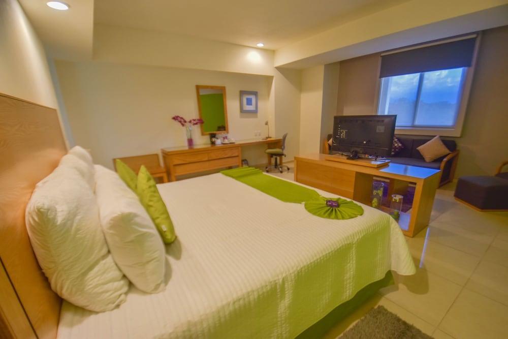 Hb Cordoba Hotel Ngoại thất bức ảnh