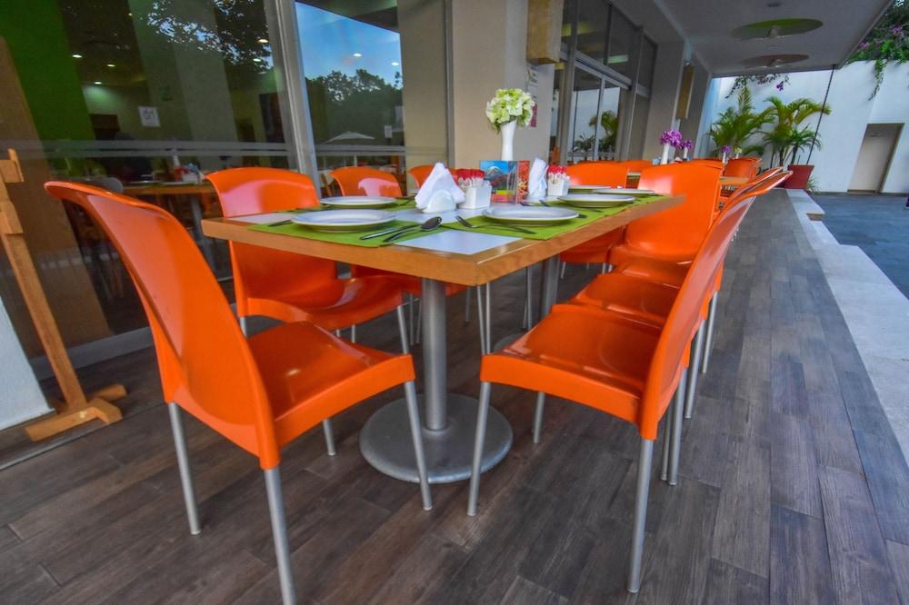 Hb Cordoba Hotel Ngoại thất bức ảnh